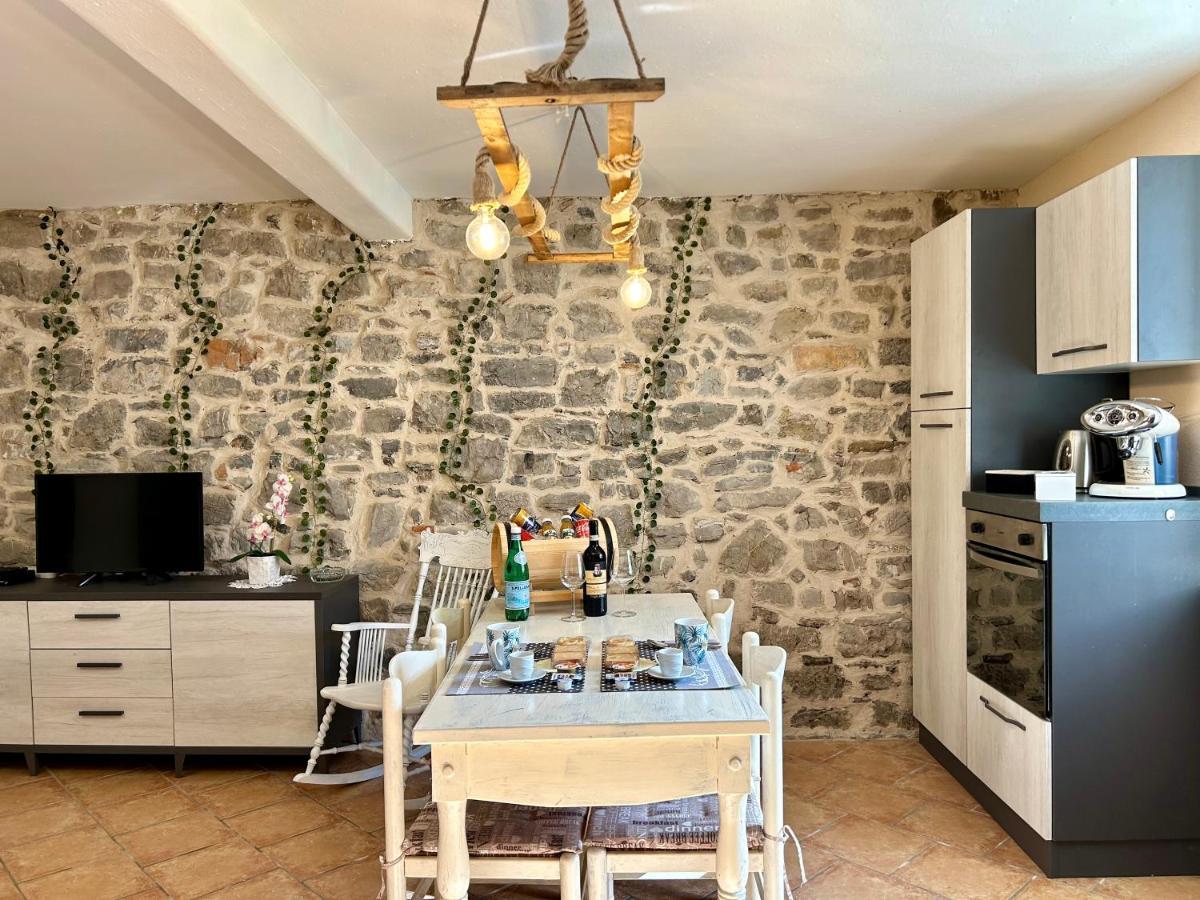 Appartamento Nel Verde Bracca ภายนอก รูปภาพ