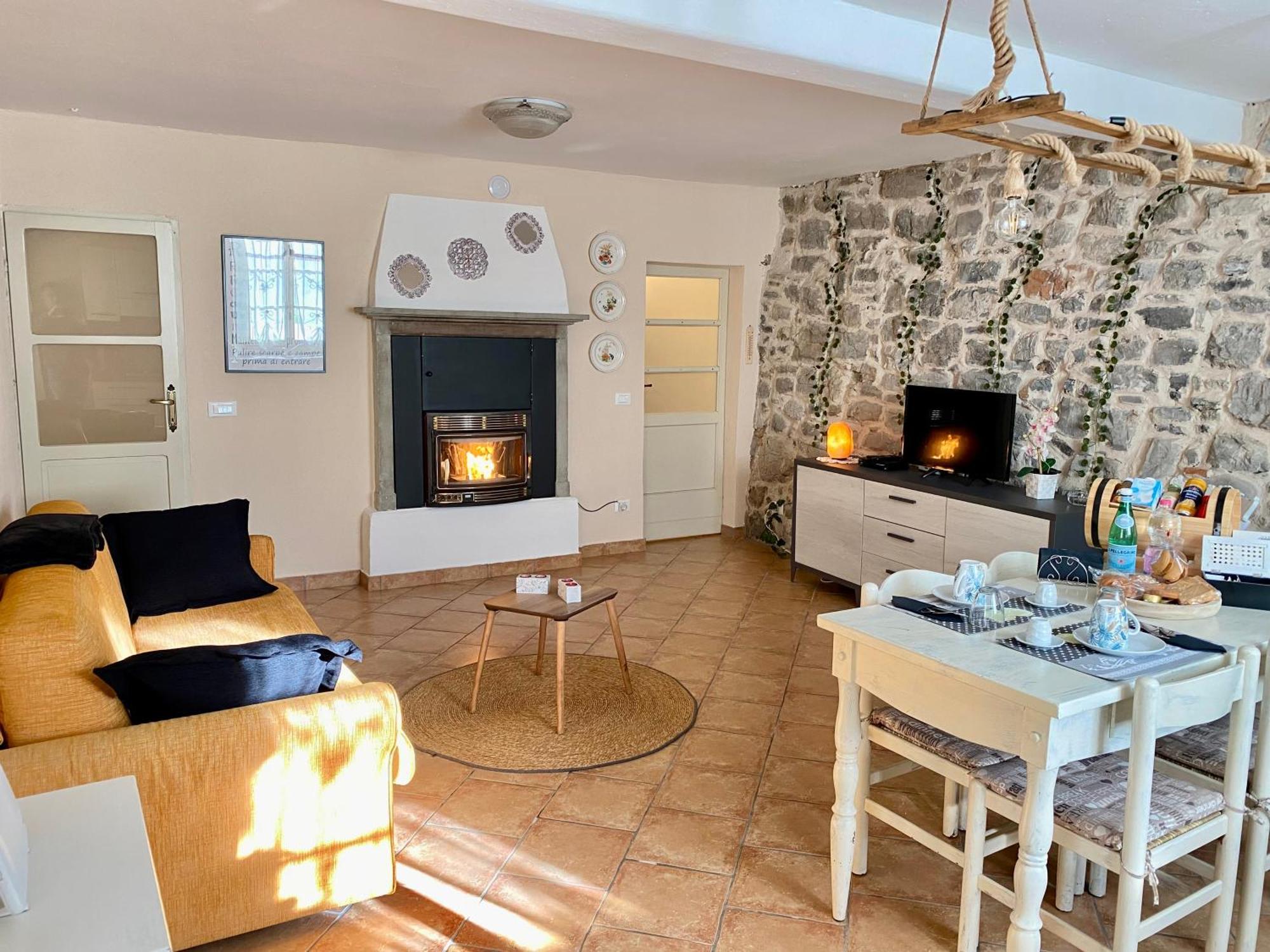 Appartamento Nel Verde Bracca ภายนอก รูปภาพ